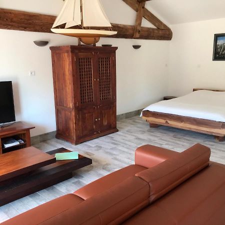 Domaine Des Jardins De La Saone Hotel Tournus Eksteriør billede